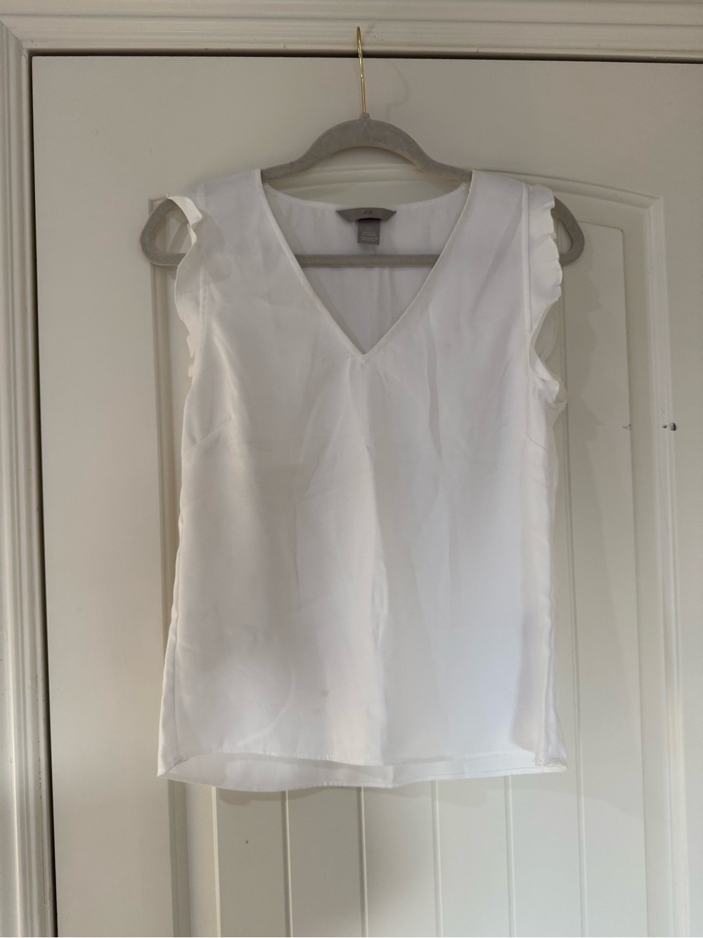 H&M White V-Neck Sleeveless Camisole with Ruffle Trim
